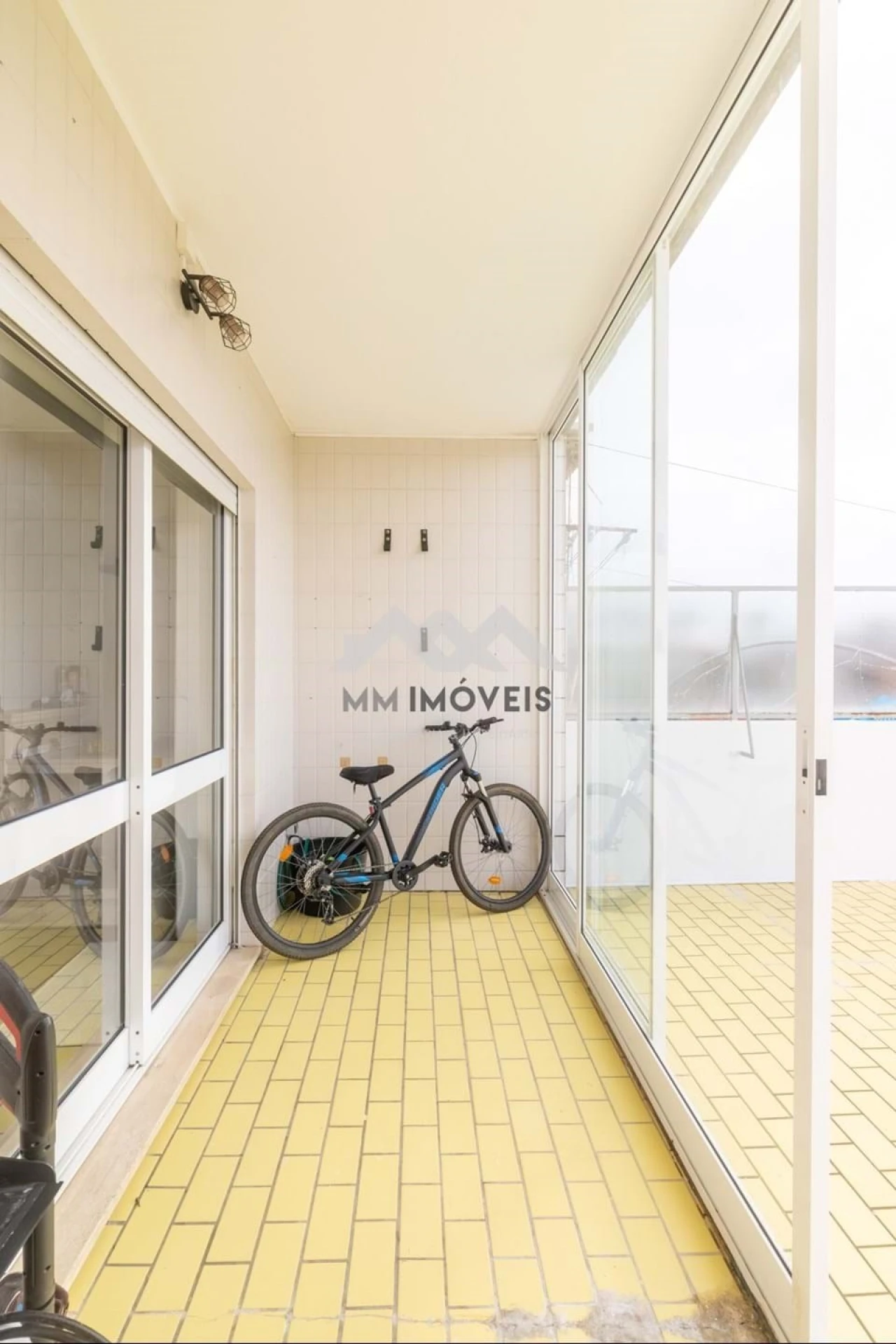 Apartamento T2 para Venda em Valadares Foto 34