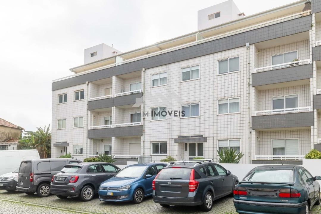 Apartamento T2 para Venda em Valadares Foto 21