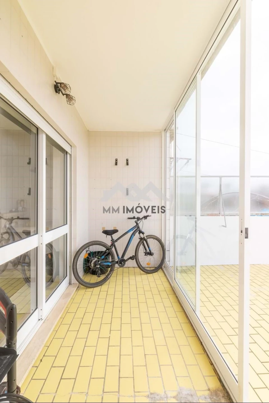 Apartamento T2 para Venda em Valadares Foto 34