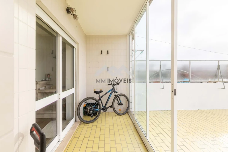 Apartamento T2 para Venda em Valadares Foto 12