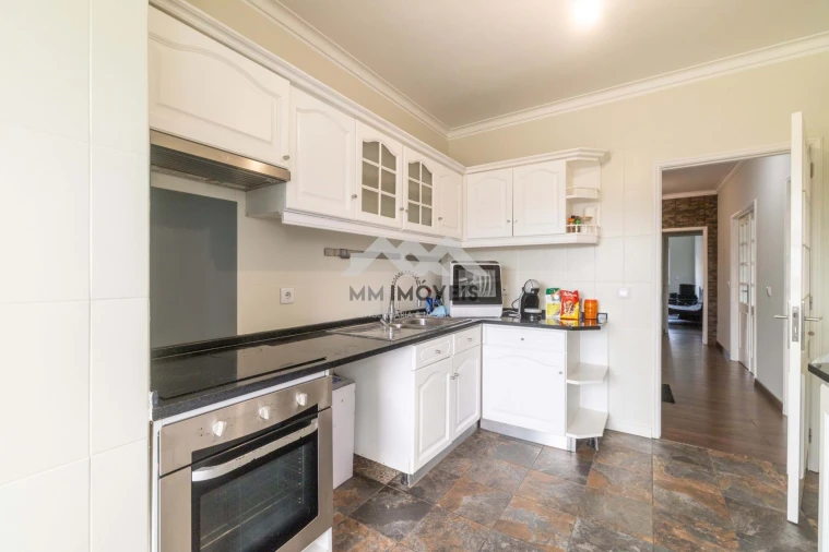 Apartamento T2 para Venda em Valadares Foto 24