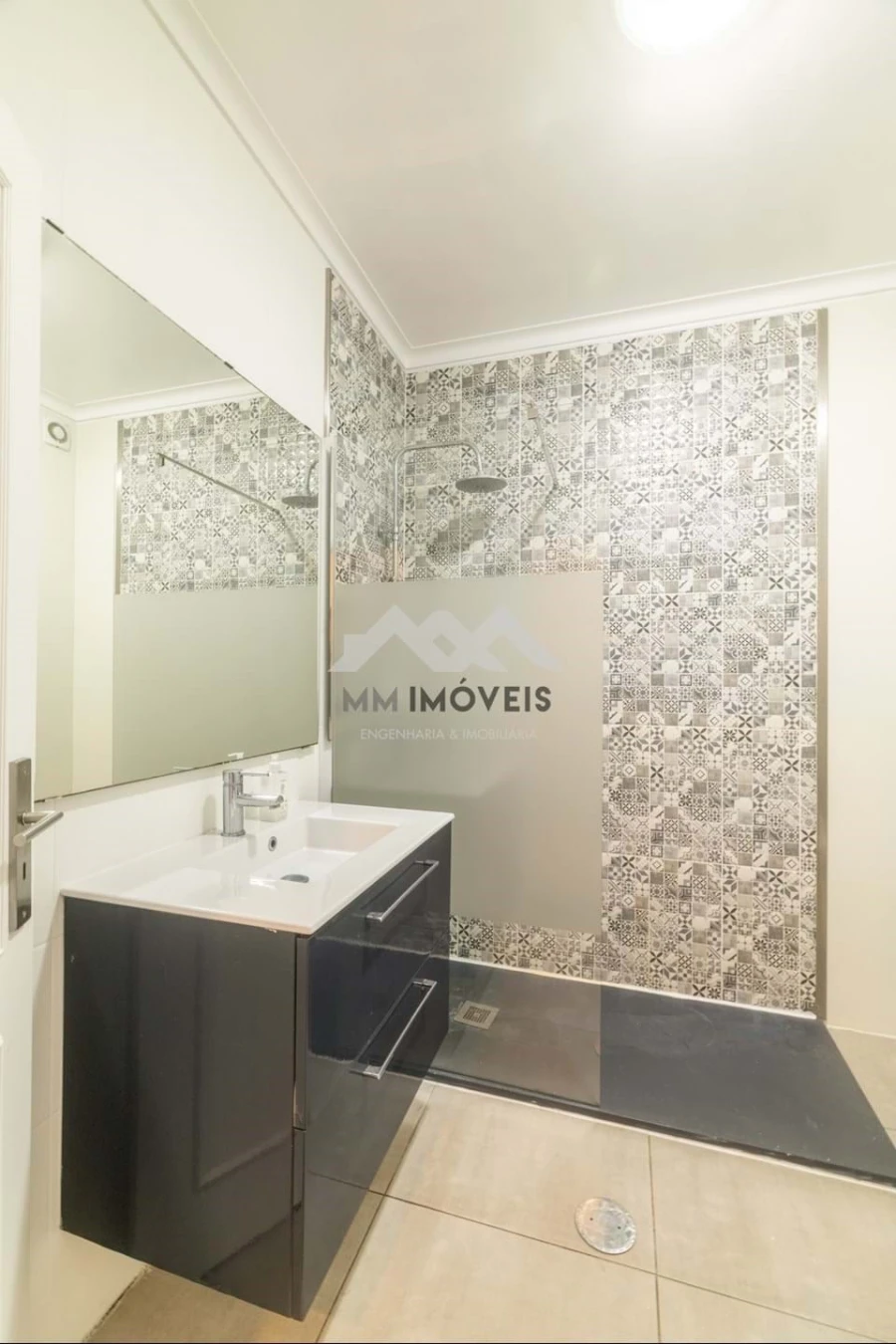 Apartamento T2 para Venda em Valadares Foto 46