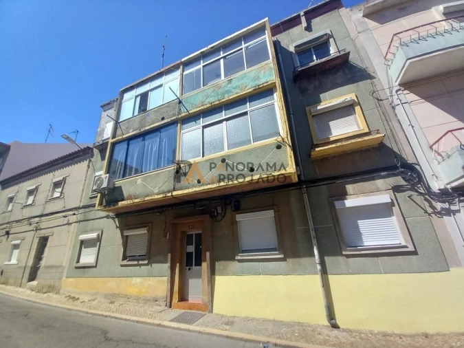 Apartamento T1 para Venda em Baixa da Banheira e Vale da Amoreira Foto 1