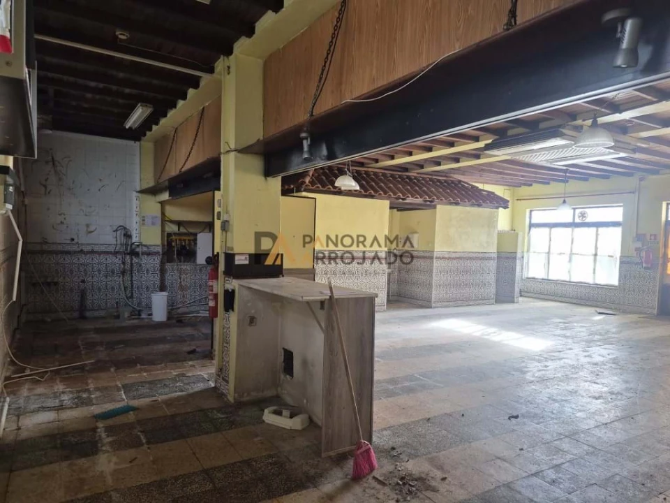 Negócio para Venda em Gaio-Rosário e Sarilhos Pequenos Foto 6