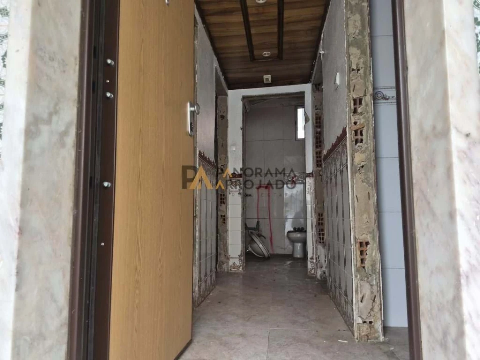 Moradia T2 para Venda em Vialonga Foto 12