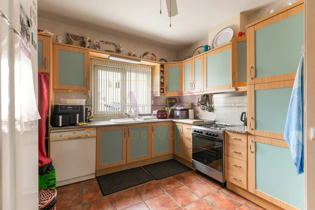 Moradia T2 para Venda em Lagos (São Sebastião e Santa Maria) Foto 8