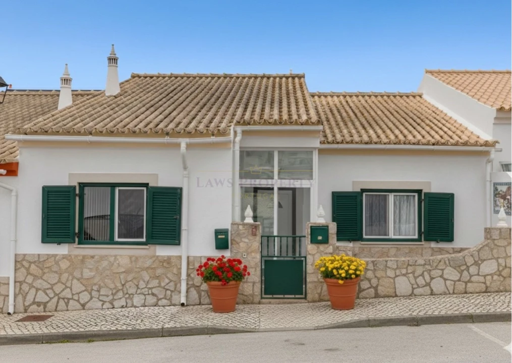 Moradia T2 para Venda em Lagos (São Sebastião e Santa Maria) Foto 20