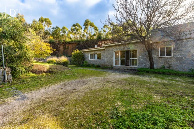 Moradia T2 para Venda em Monchique Foto 25