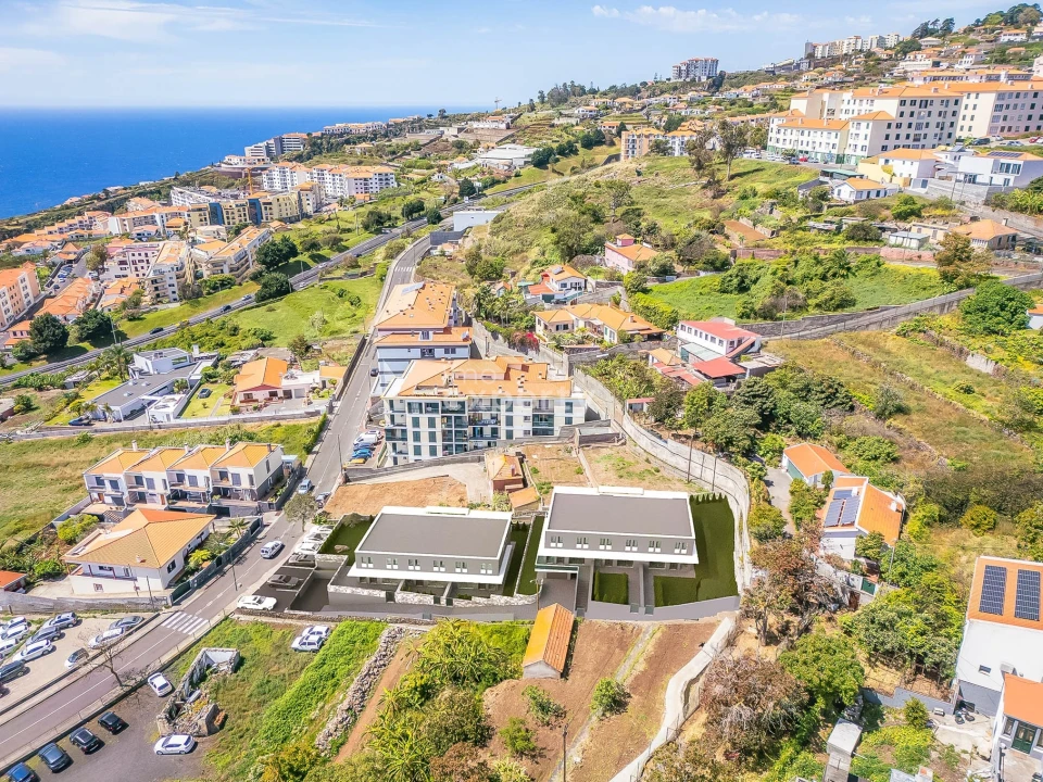 Moradia T3 para Venda em Caniço Foto 6