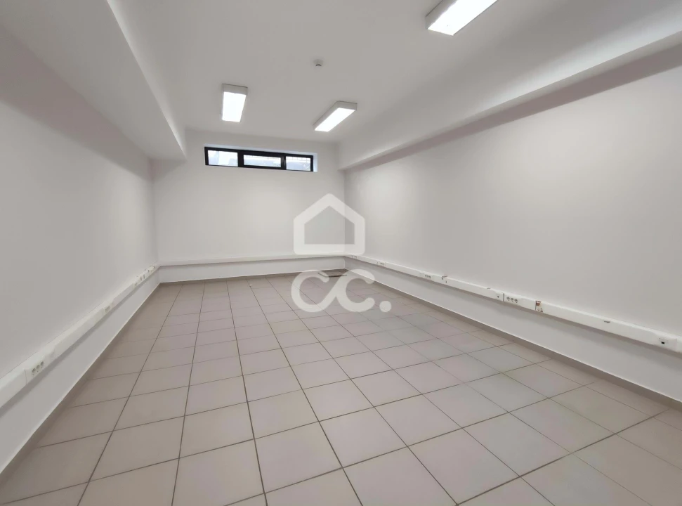 Negócio para Venda em Santa Maria Maior Foto 12