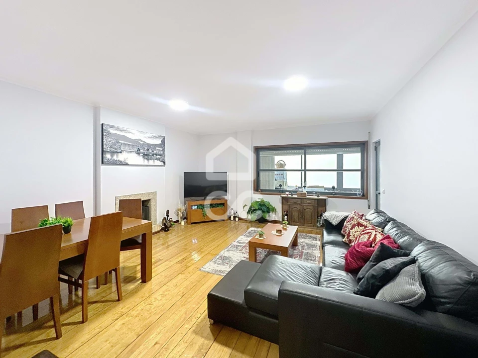 Apartamento T3 para Venda em Santa Maria Maior Foto 2