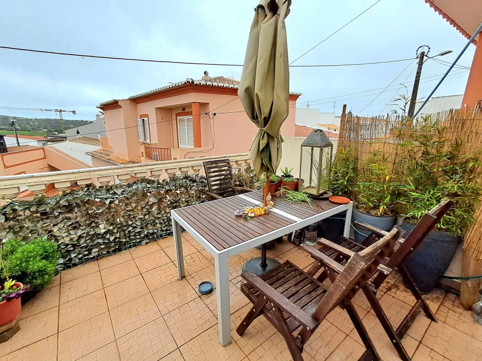 Moradia T2 para Venda em Luz Foto 1