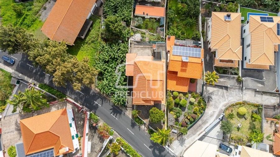 Moradia T3 para Venda em Camara de Lobos Foto 27