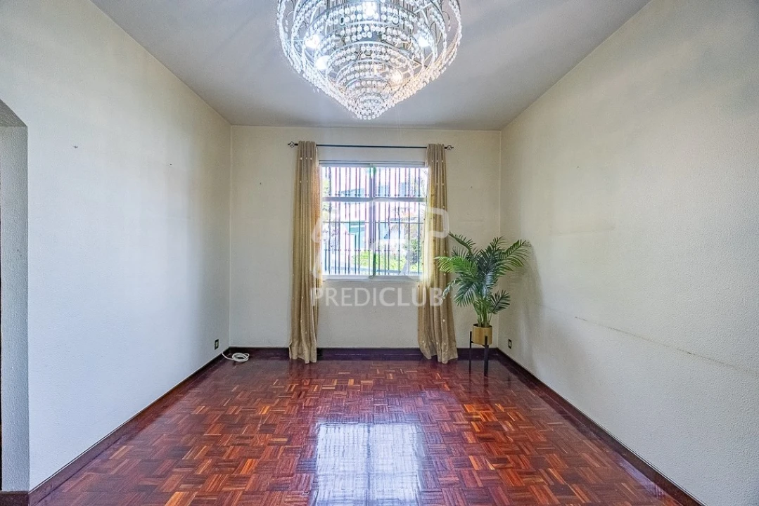 Moradia T3 para Venda em Camara de Lobos Foto 13