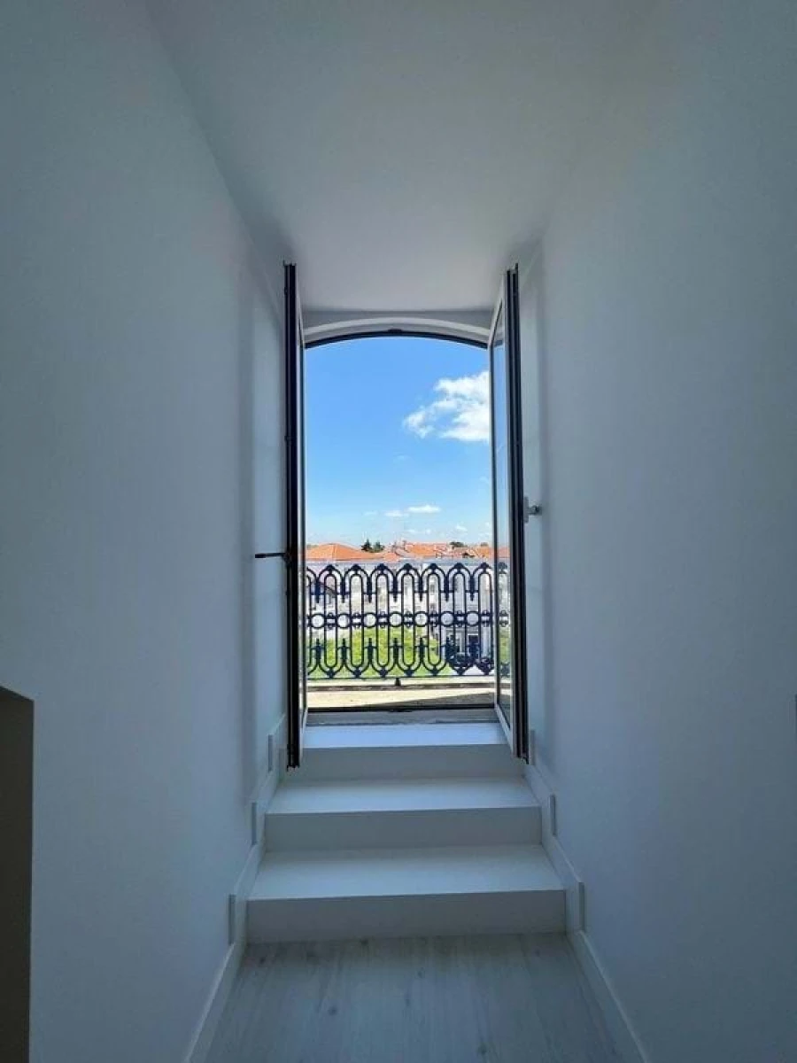 Apartamento T2 para Venda em Marvila, Ribeira Santarém, São Salvador, São Nicolau Foto 1