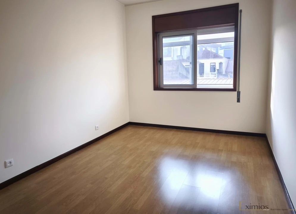 Apartamento T3 para Venda em Póvoa de Varzim, Beiriz e Argivai Foto 2