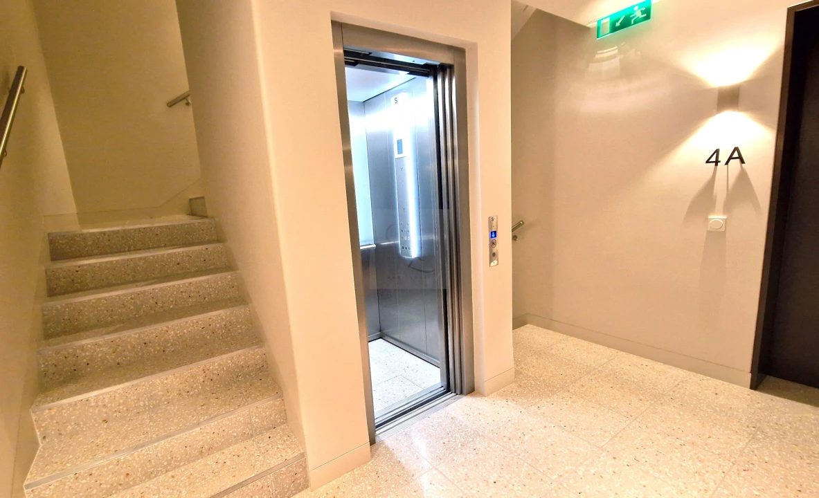 Apartamento T3 para Venda em Santo António Foto 29