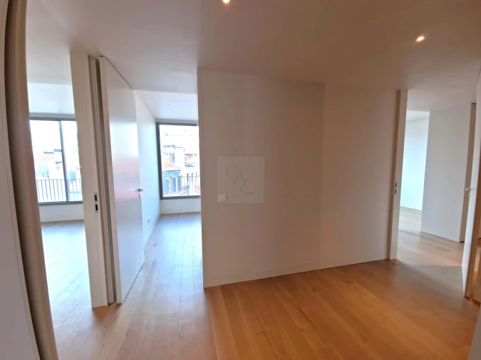 Apartamento T3 para Venda em Santo António Foto 13