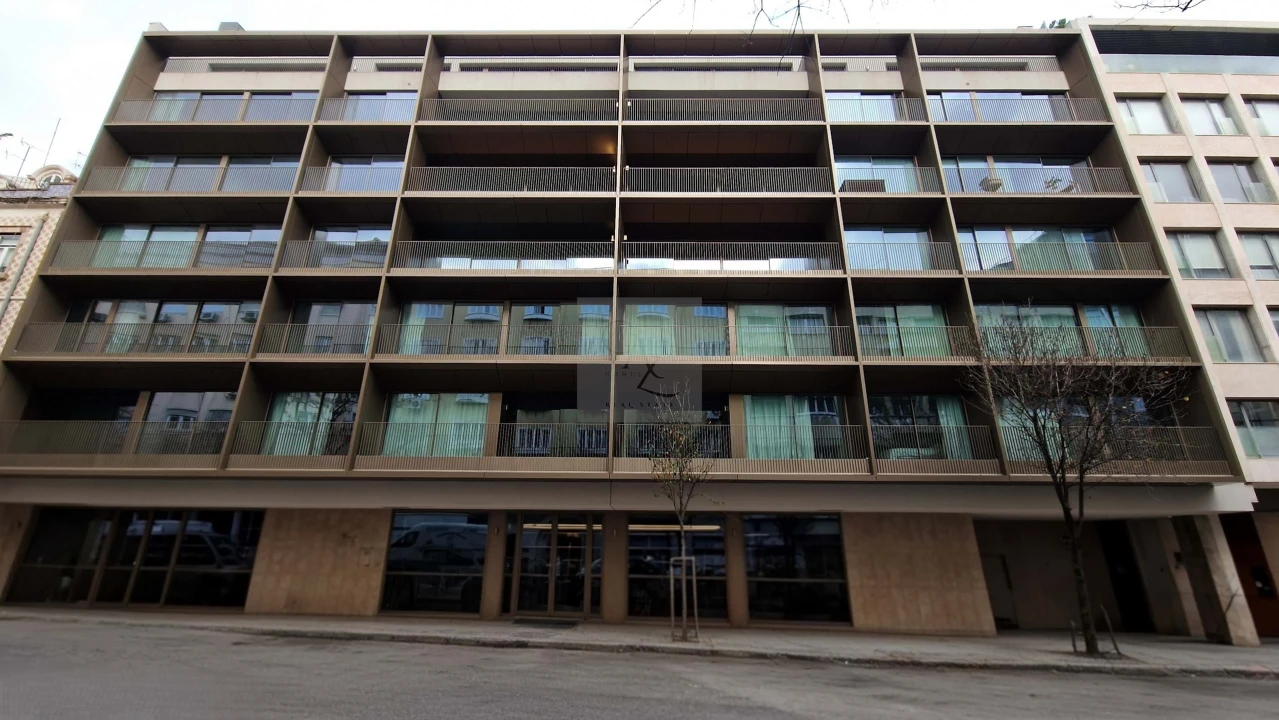 Apartamento T3 para Venda em Santo António Foto 2