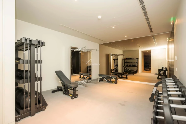 Apartamento T1 para Venda em Santo António Foto 13