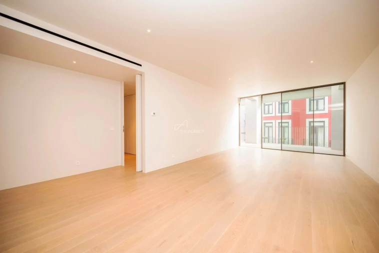 Apartamento T1 para Venda em Santo António Foto 1