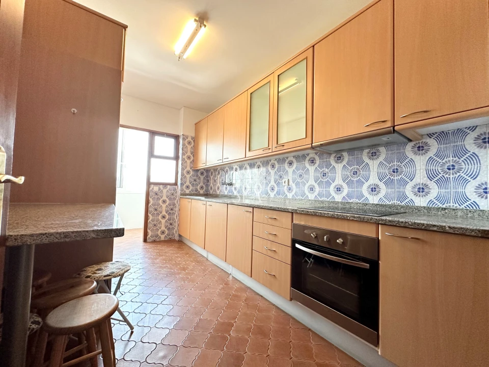 Apartamento T3 para Arrendamento em Braga (São José de São Lázaro e São João do Souto) Foto 4