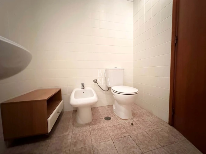 Apartamento T3 para Arrendamento em Braga (São José de São Lázaro e São João do Souto) Foto 16