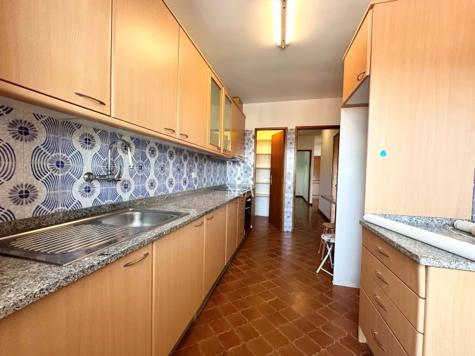 Apartamento T3 para Arrendamento em Braga (São José de São Lázaro e São João do Souto) Foto 5