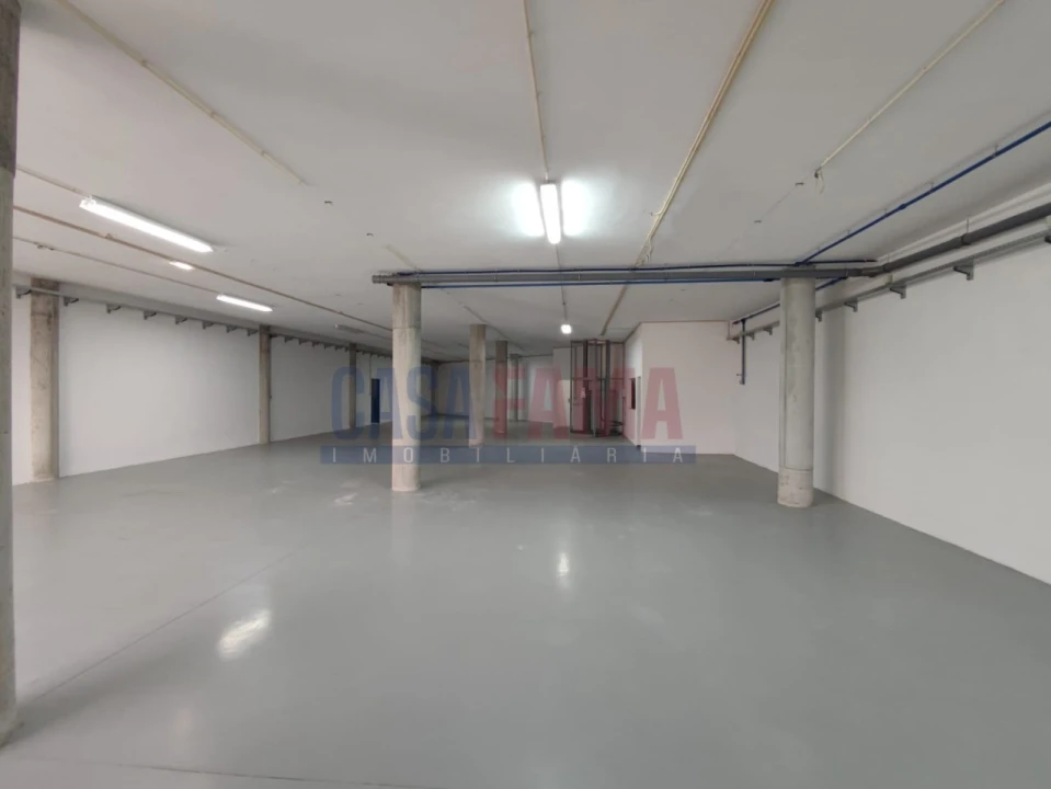 Armazém para Venda em Santo Tirso, Couto (Santa Cristina e São Miguel) e Burgães Foto 51