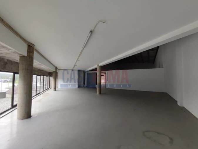 Armazém para Venda em Santo Tirso, Couto (Santa Cristina e São Miguel) e Burgães Foto 7