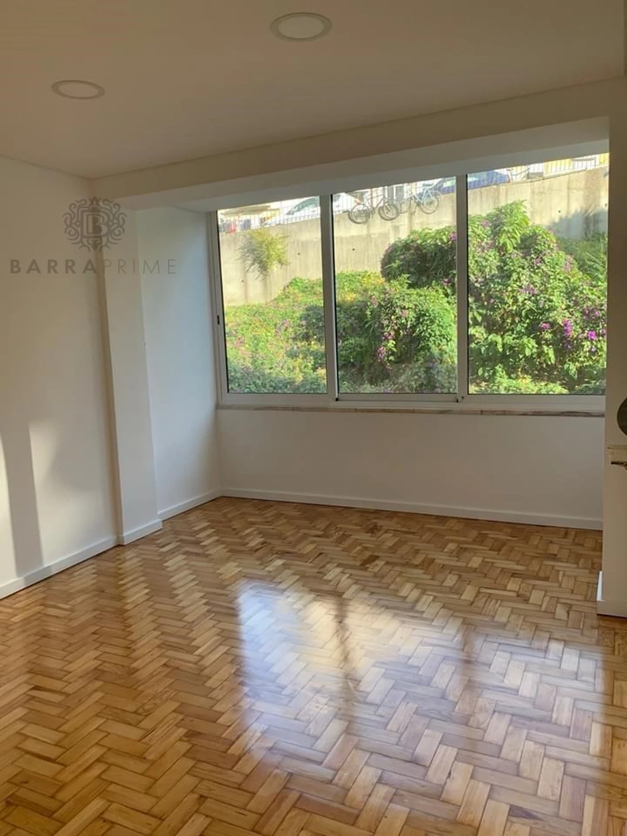 Apartamento T2 para Venda em São Vicente Foto 4