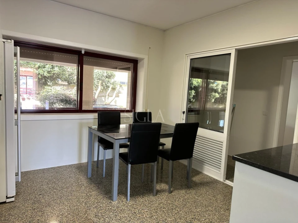 Apartamento T3 para Arrendamento em Canidelo Foto 7