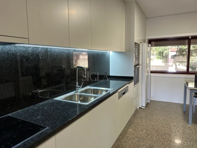 Apartamento T3 para Arrendamento em Canidelo Foto 8