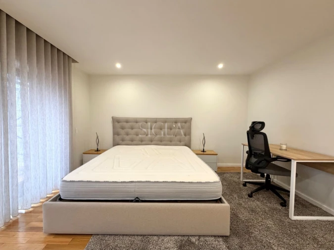 Apartamento T3 para Arrendamento em Canidelo Foto 17