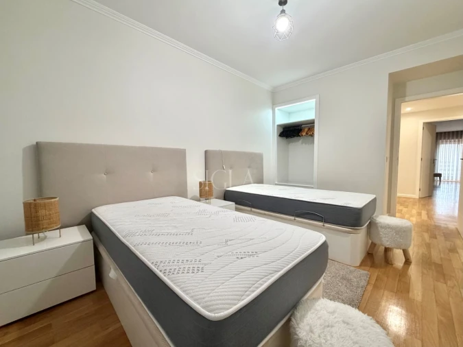 Apartamento T3 para Arrendamento em Canidelo Foto 23