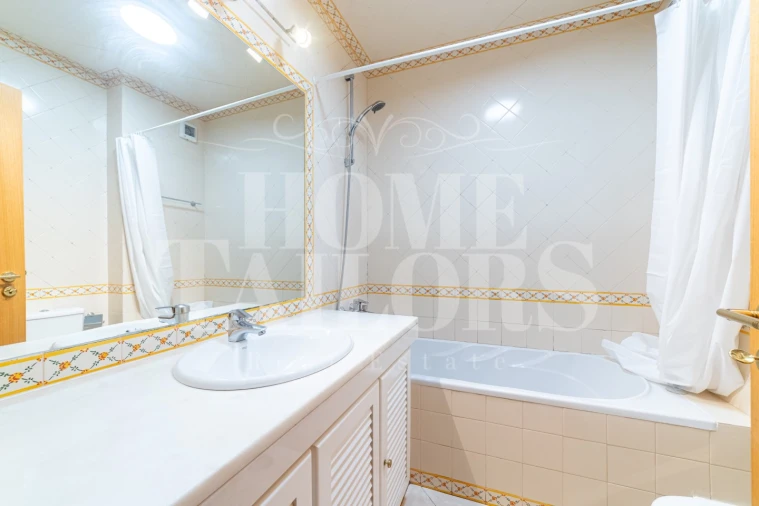 Apartamento T2 para Arrendamento em Carcavelos e Parede Foto 6