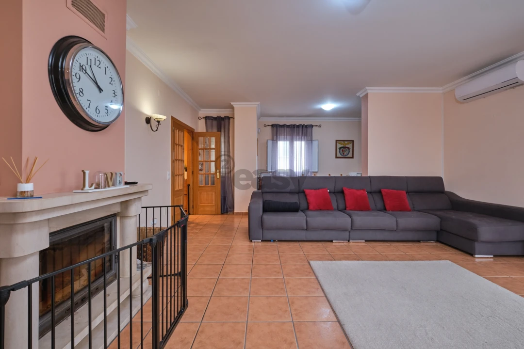 Moradia T4 para Venda em Santiago do Cacém, Santa Cruz e São Bartolomeu da Serra Foto 9