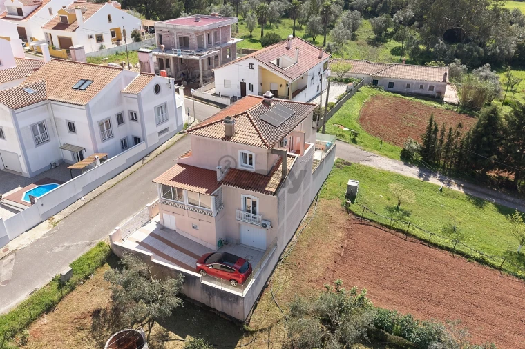 Moradia T4 para Venda em Santiago do Cacém, Santa Cruz e São Bartolomeu da Serra Foto 49