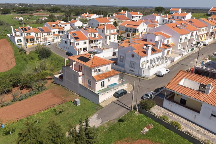 Moradia T4 para Venda em Santiago do Cacém, Santa Cruz e São Bartolomeu da Serra Foto 53