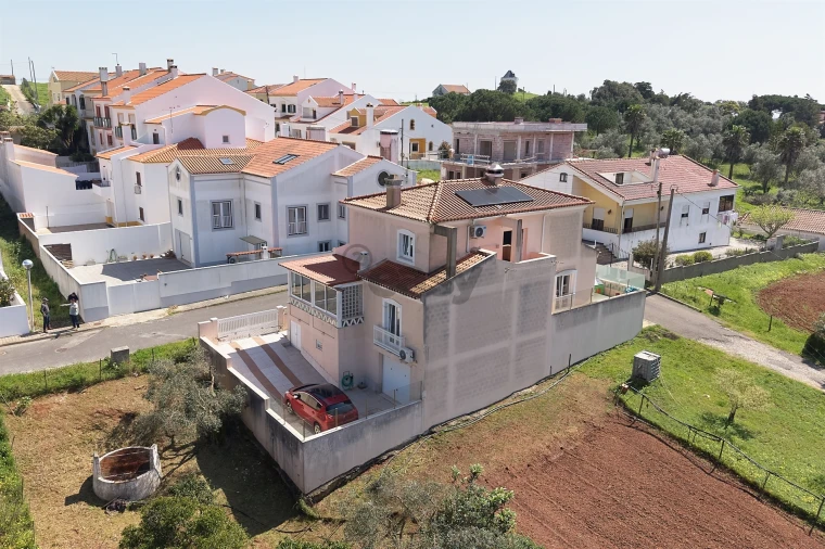 Moradia T4 para Venda em Santiago do Cacém, Santa Cruz e São Bartolomeu da Serra Foto 50