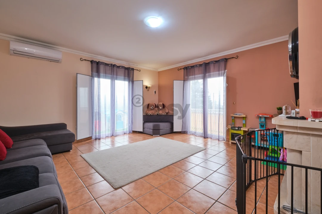 Moradia T4 para Venda em Santiago do Cacém, Santa Cruz e São Bartolomeu da Serra Foto 4