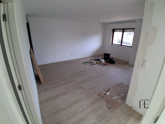 Apartamento T2 para Venda em Rio Tinto Foto 4