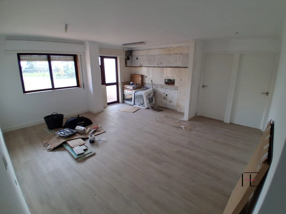 Apartamento T2 para Venda em Rio Tinto Foto 2