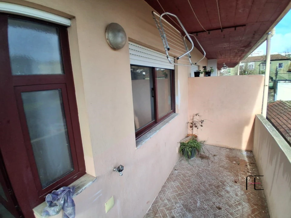 Apartamento T2 para Venda em Rio Tinto Foto 6