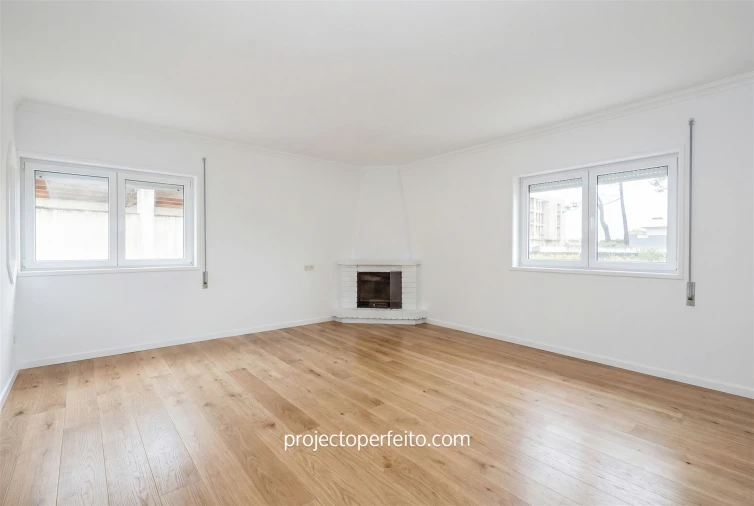 Moradia T4 para Venda em Esmoriz Foto 17