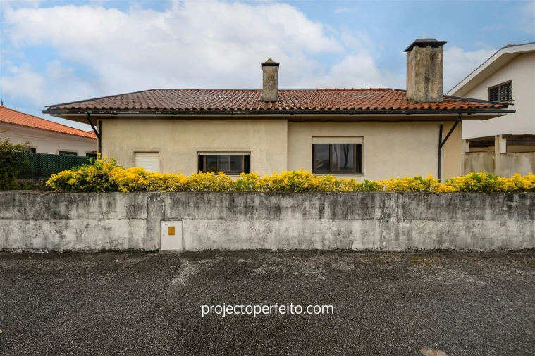 Moradia T4 para Venda em Esmoriz Foto 2