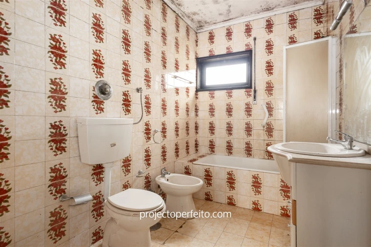 Moradia T4 para Venda em Esmoriz Foto 7