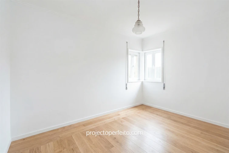 Moradia T4 para Venda em Esmoriz Foto 31