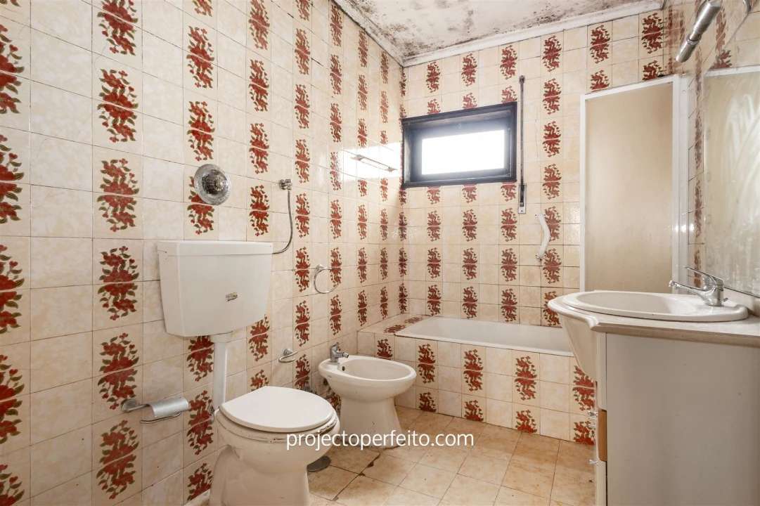 Moradia T4 para Venda em Esmoriz Foto 7