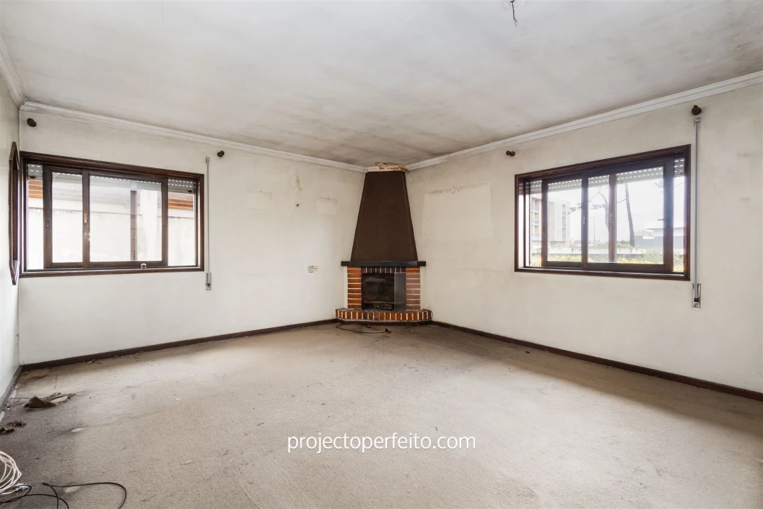 Moradia T4 para Venda em Esmoriz Foto 11